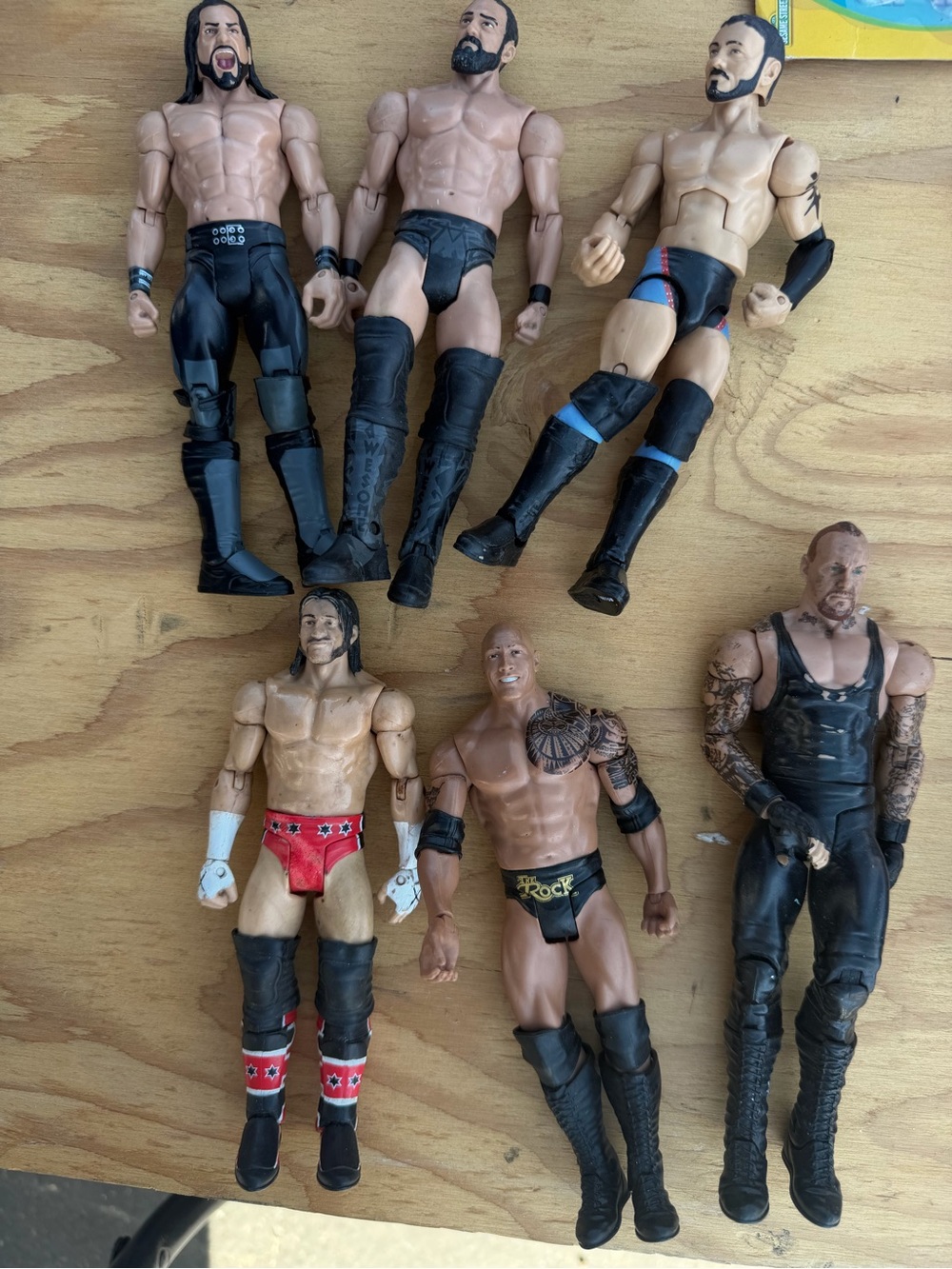 6-Piece Kids Wrestling Action Figure Set - Mixed Black, Red, Blue, Tan